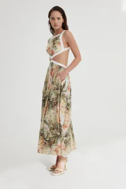 Significant Other Marino Dress Floral Print Size 6 for rent on The Volte - image 2