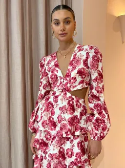 Issy Truly Dress In Bloom Pink Size AU 6 for rent on The Volte - image 3