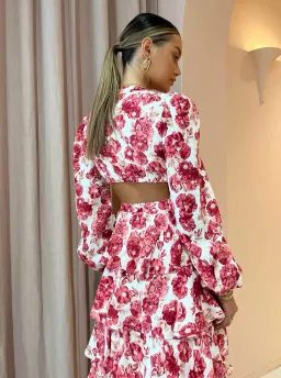 Issy Truly Dress In Bloom Pink Size AU 6 for rent on The Volte - image 4