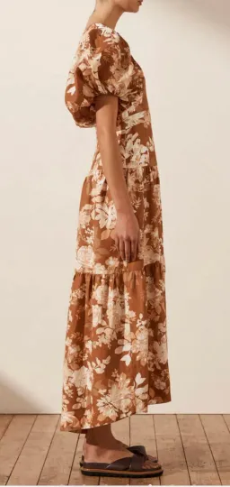 Shona Joy Capucine Linen Plunged Short Sleeve Midi Dress Almond Size 10 / M for rent on The Volte - image 3