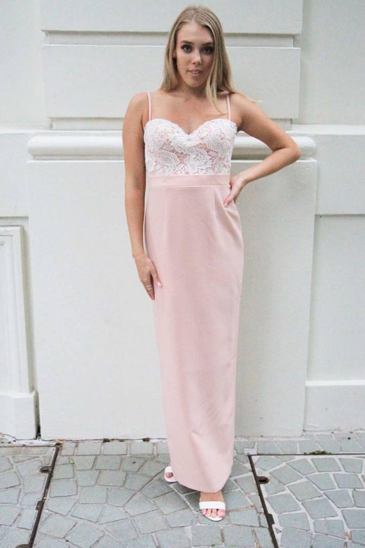 ELLE ZEITOUNE - Kathleen Blush - Image 1