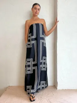 Ginger & Smart Walk In The Line Gown Black Size AU 10 for rent on The Volte - image 1