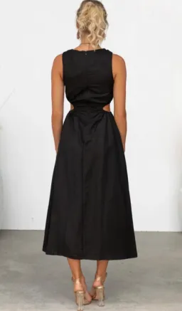 Amaroso Rozita Midi Dress Black Size 6  for rent on The Volte - image 3