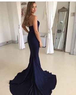 Elle Zeitoune Arianna Gown Navy Size 6 for rent on The Volte - image 3
