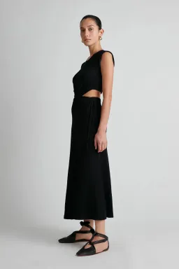 Camilla and Marc Castelli Knit Dress Black Size 6 for rent on The Volte - image 2