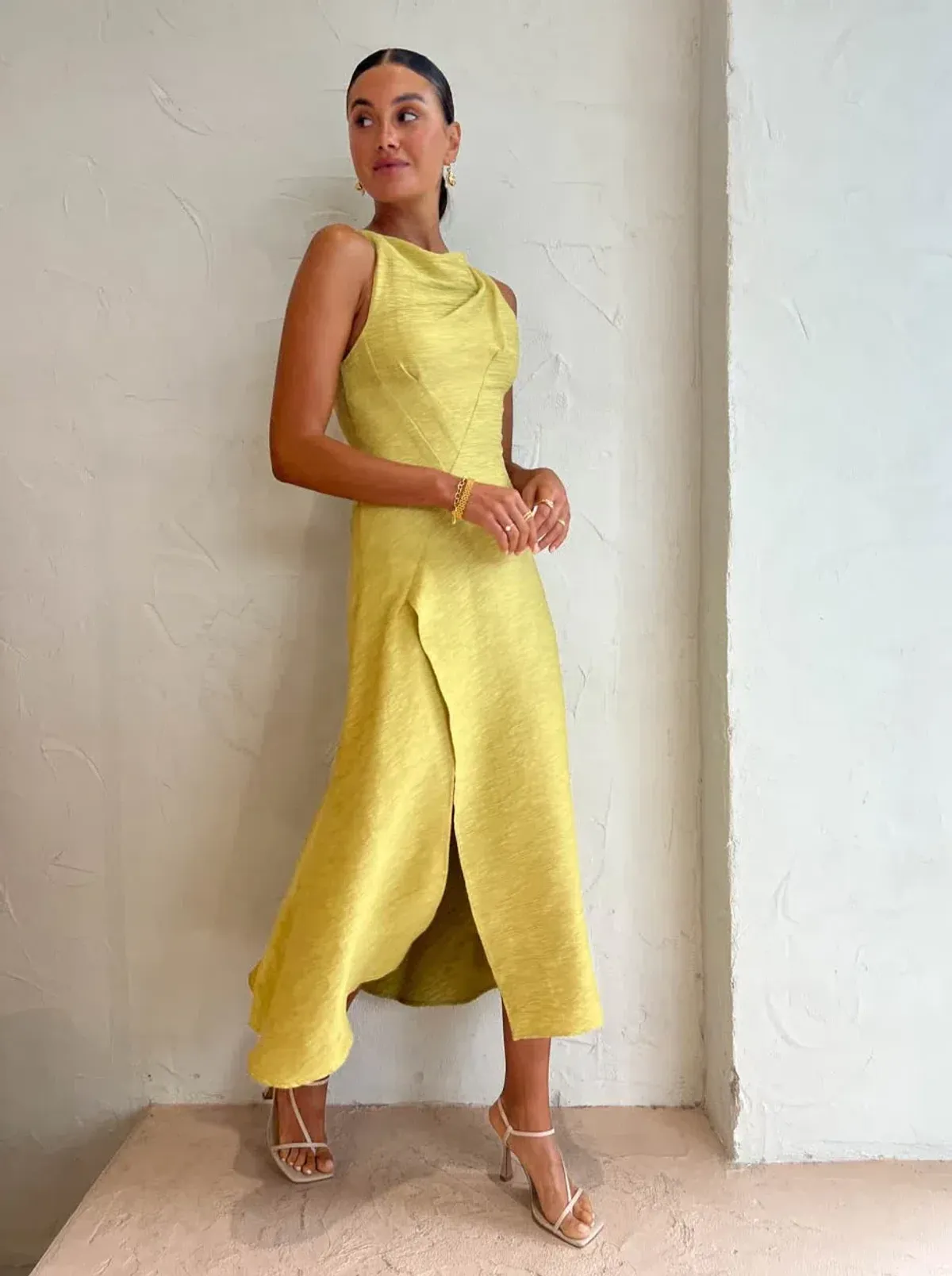 One Fell Swoop Frida Midi Dress in Golden Straw Size 6 - Image 4