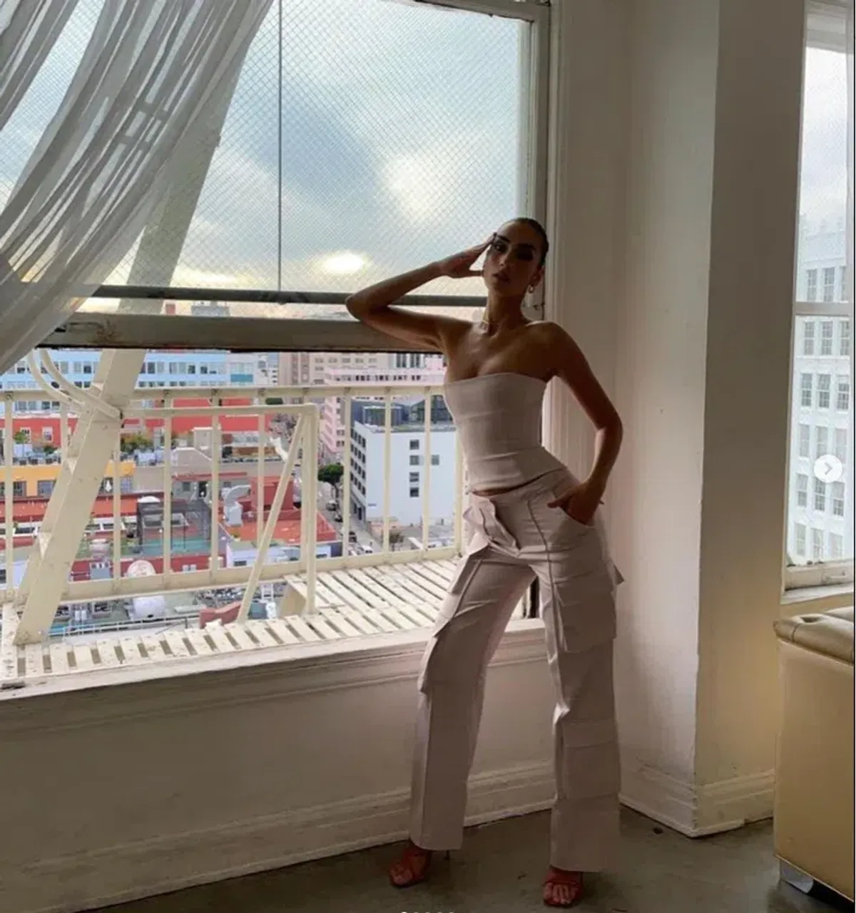 House of CB Angelica Strapless Corset and Daria Cargo Trousers Set Crystal Size 8 - Image 3