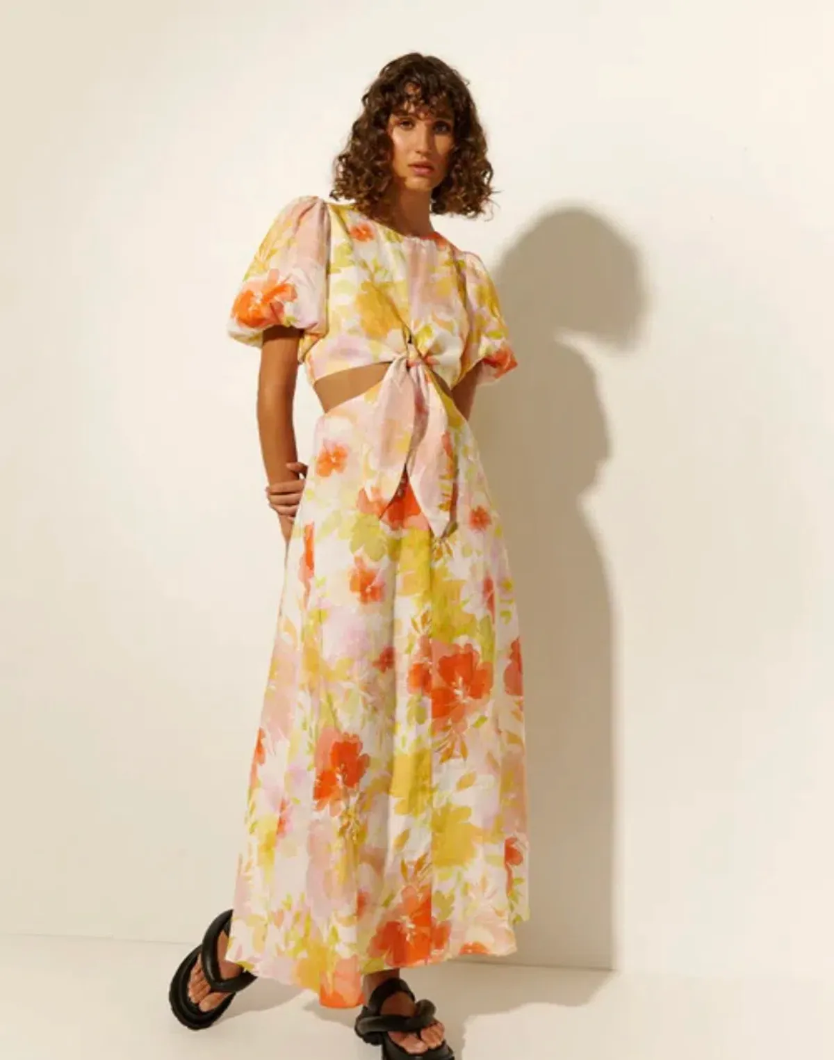 Kivari Genevieve Maxi Dress Floral Size 8 / S - Image 1