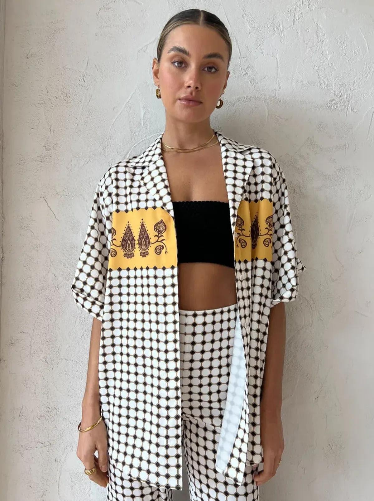 Camilla & Marc Rivoli Shirt & Pants Set Print Size 4 - Image 2