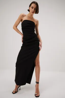 MISHA Blythe Bonded Crepe Gown Black Size 6/XS for rent on The Volte - image 2