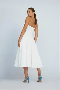By Johnny Carrie Strapless Dress White Size 6 Altered for rent on The Volte - image 4