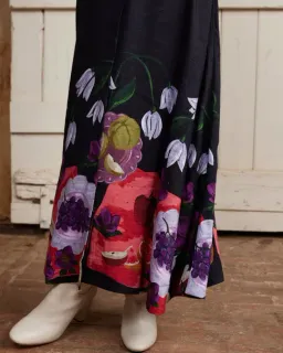 Binny  The Laden Table  Maxi Dress Print Size 14 for rent on The Volte - image 9