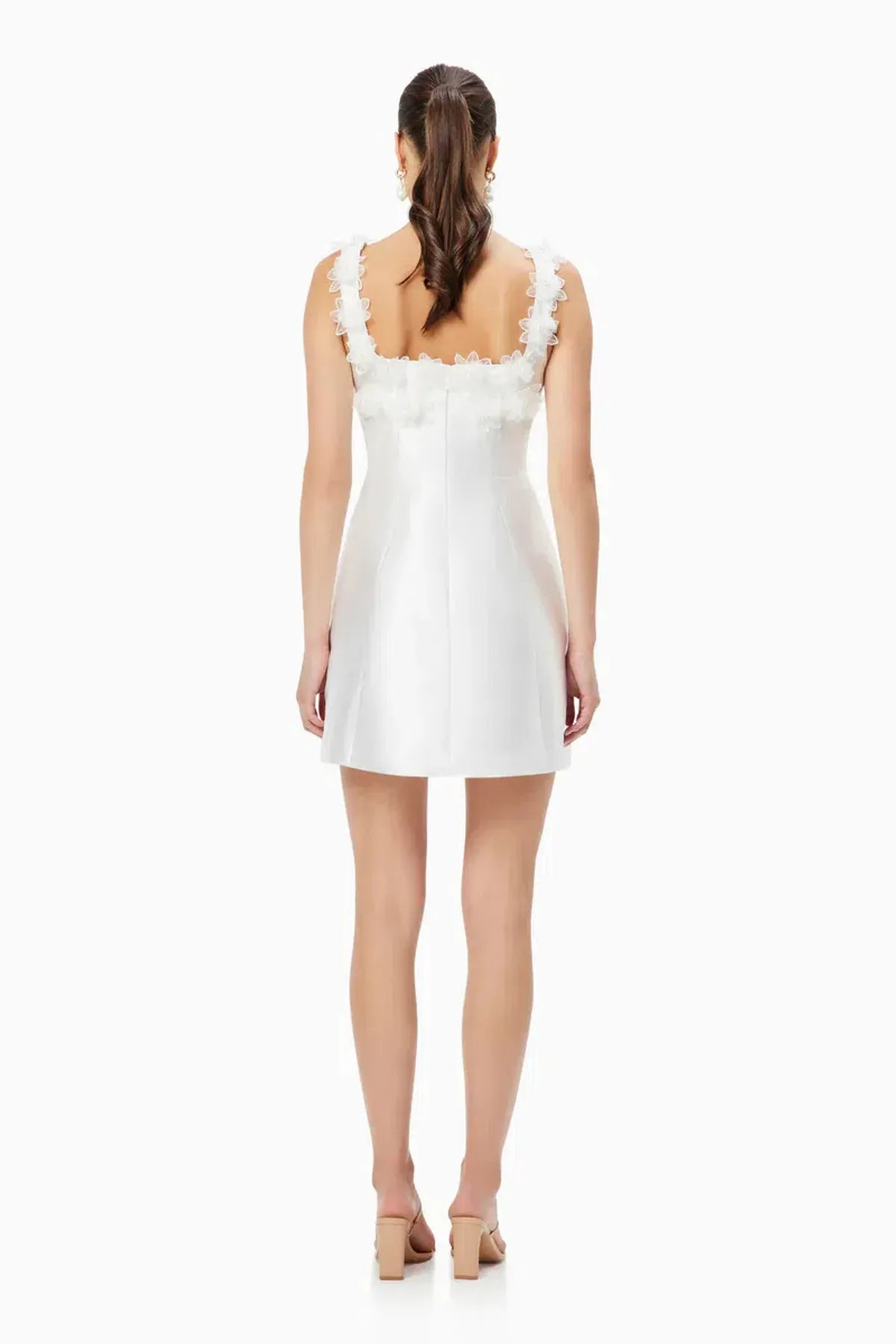 Elliatt Elder Dress White Size 6 - Image 3