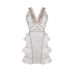 Thurley Titan Dress White Size AU 8 for rent on The Volte - image 3