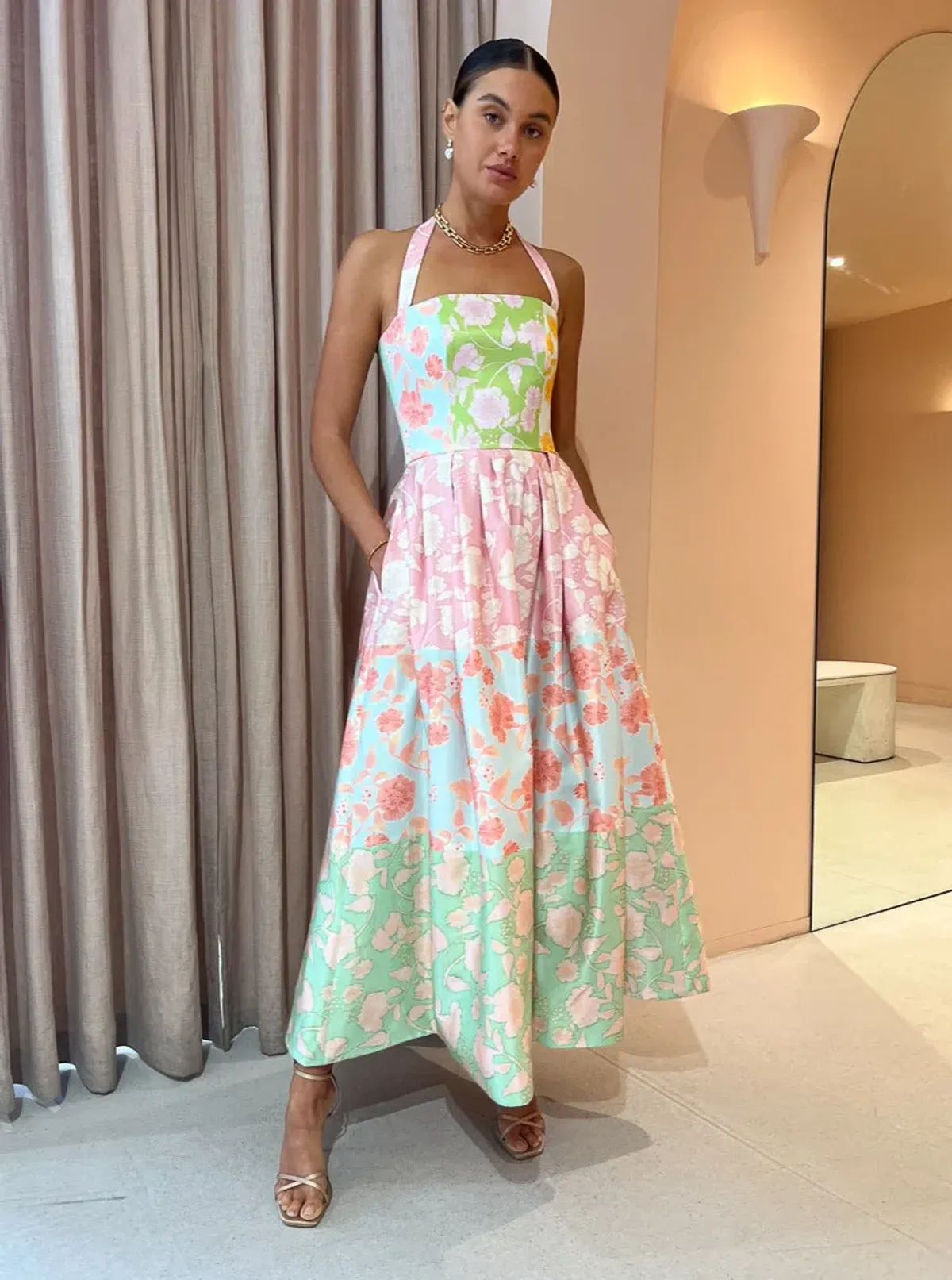 Leo Lin Ana Halterneck Maxi Dress in Anaemone Splice Print Size 8 - Image 1