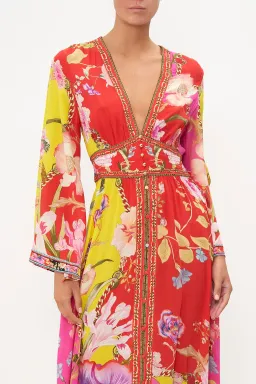 Camilla The Beetles Kimono Sleeve Dress With Shirring Detail & Matching Camilla Ring Scarf Clutch Floral Size XL/AU16 for rent on The Volte - image 4
