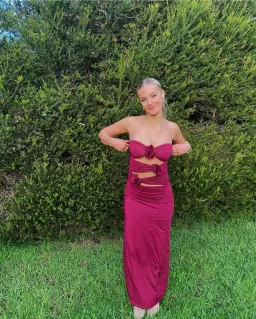 Maygel Coronel Veranera Midi Dress Burgundy One Size for rent on The Volte - image 4