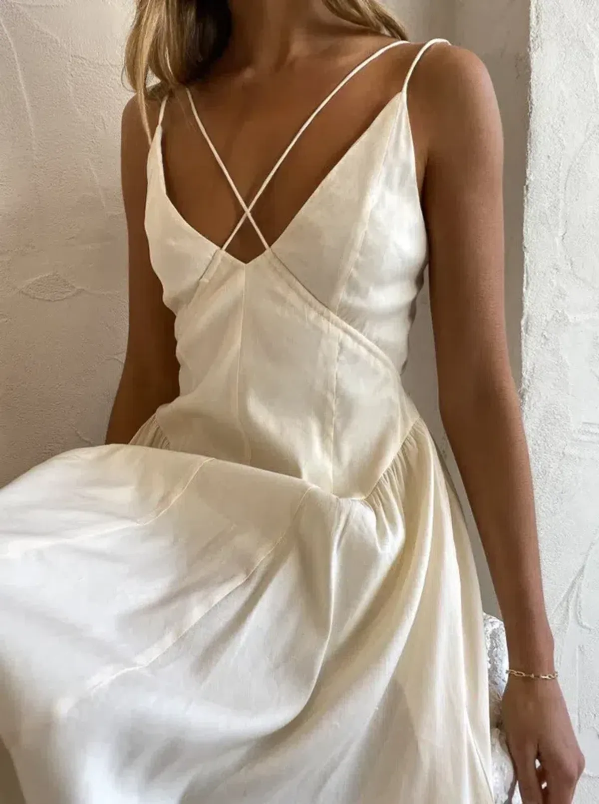 Camilla And Marc Antelao Dress in Cream Size 10 - Image 2