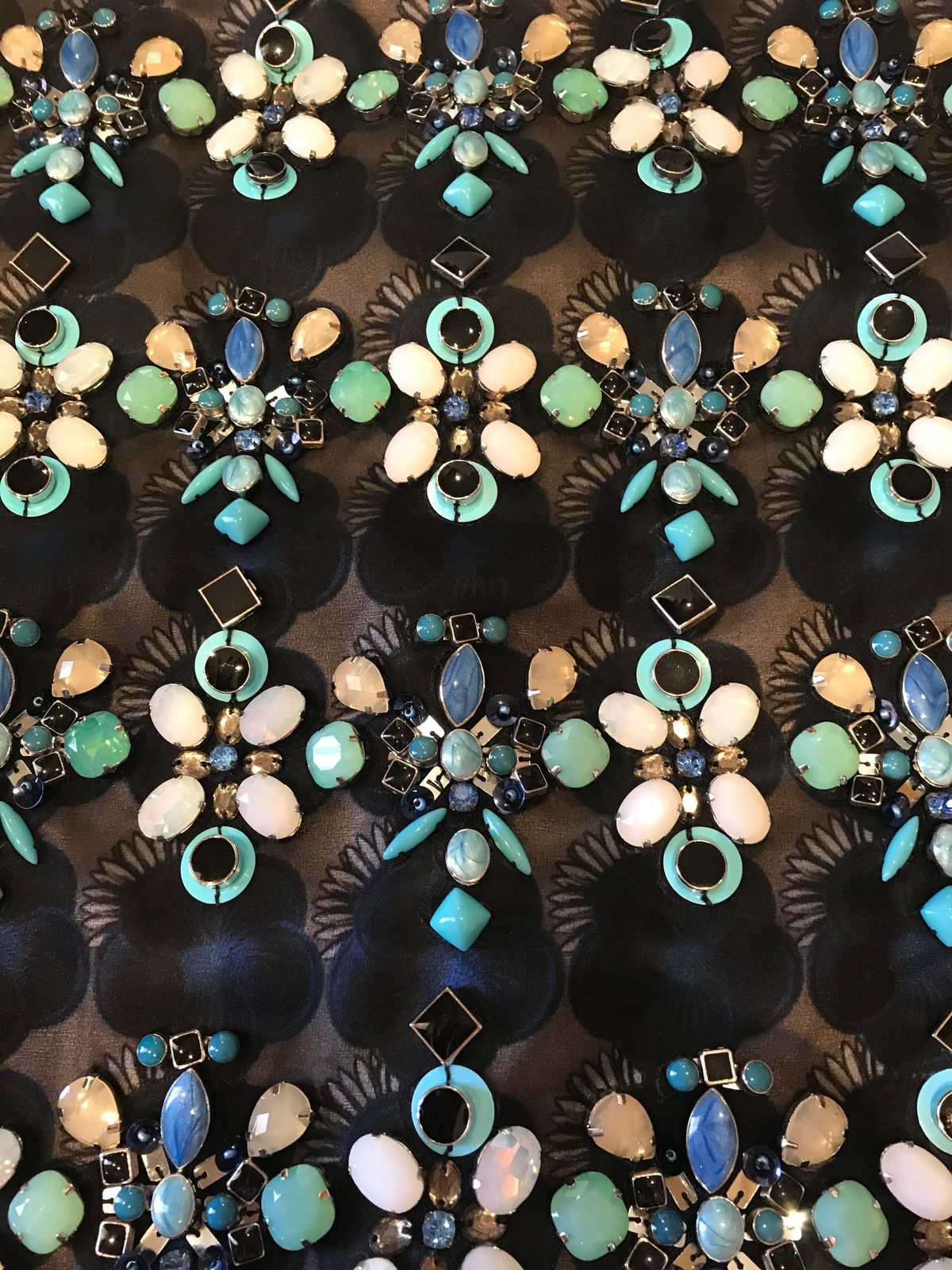 Biyan Lorelei embellished silk blend Dress Size 12 - Image 5