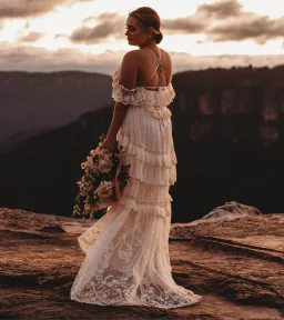 Spell Chloe Gown Cream Size Large / AU 12 for rent on The Volte - image 6