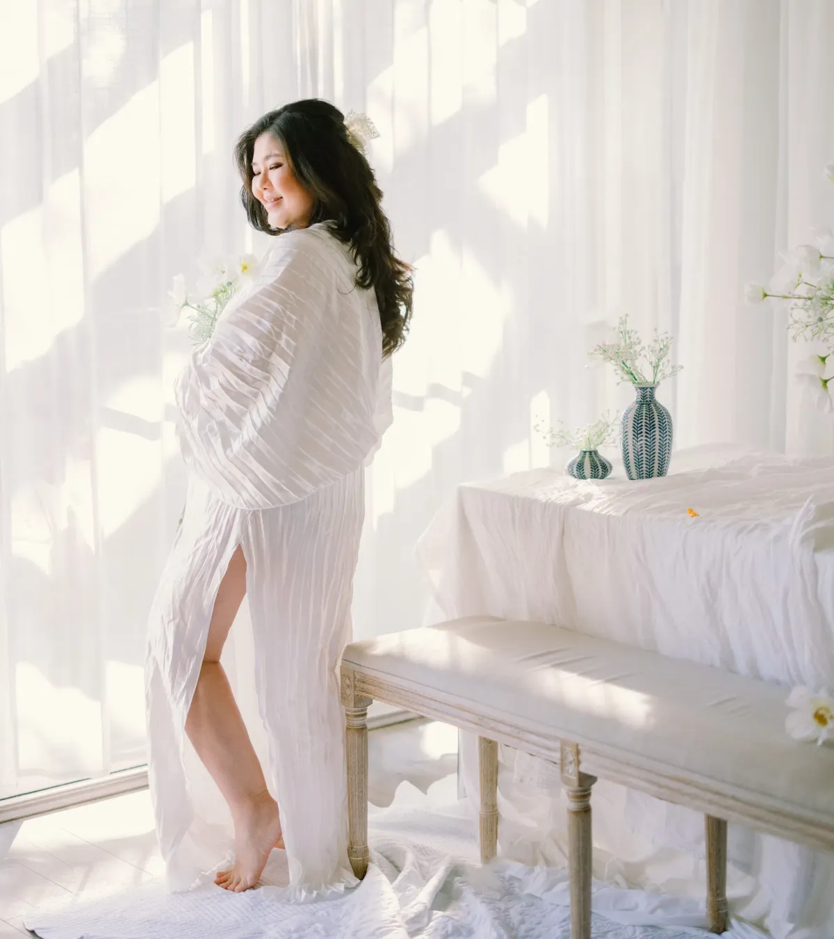 L’idée De Luxe Gown in Metallic White Size 12 - Image 4