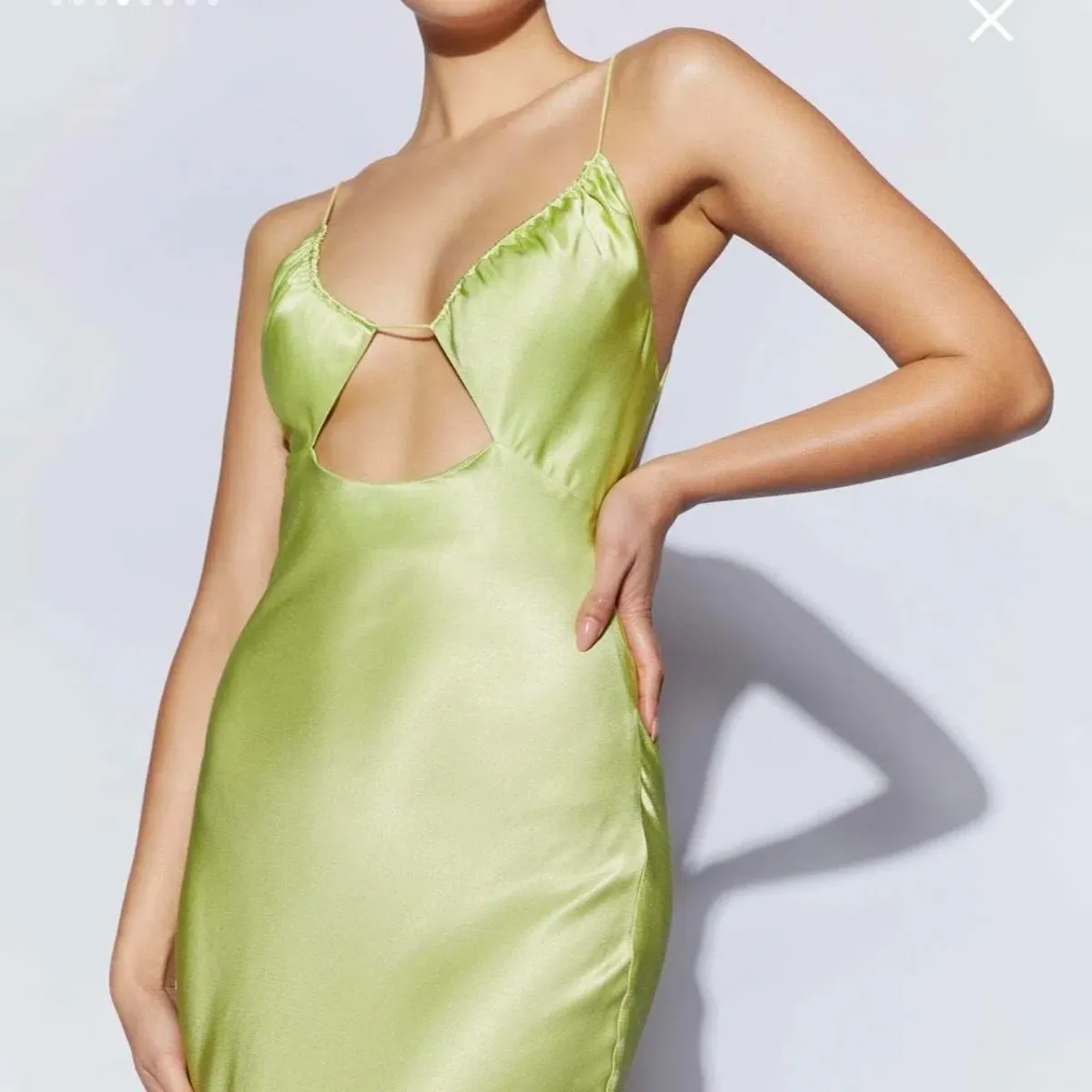 Meshki Sadie Maxi Satin Halterneck Ruched Slip Dress Pistachio Green Size 6 - Image 2