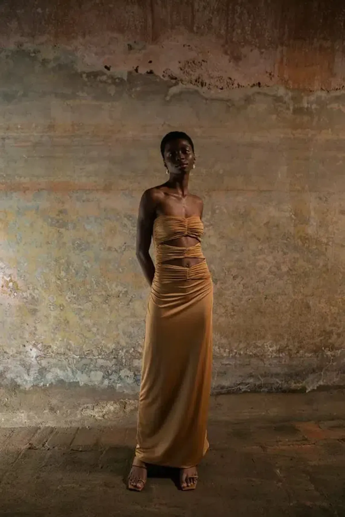 Maygel Coronel Dorato Dress Gold One Size - Image 3