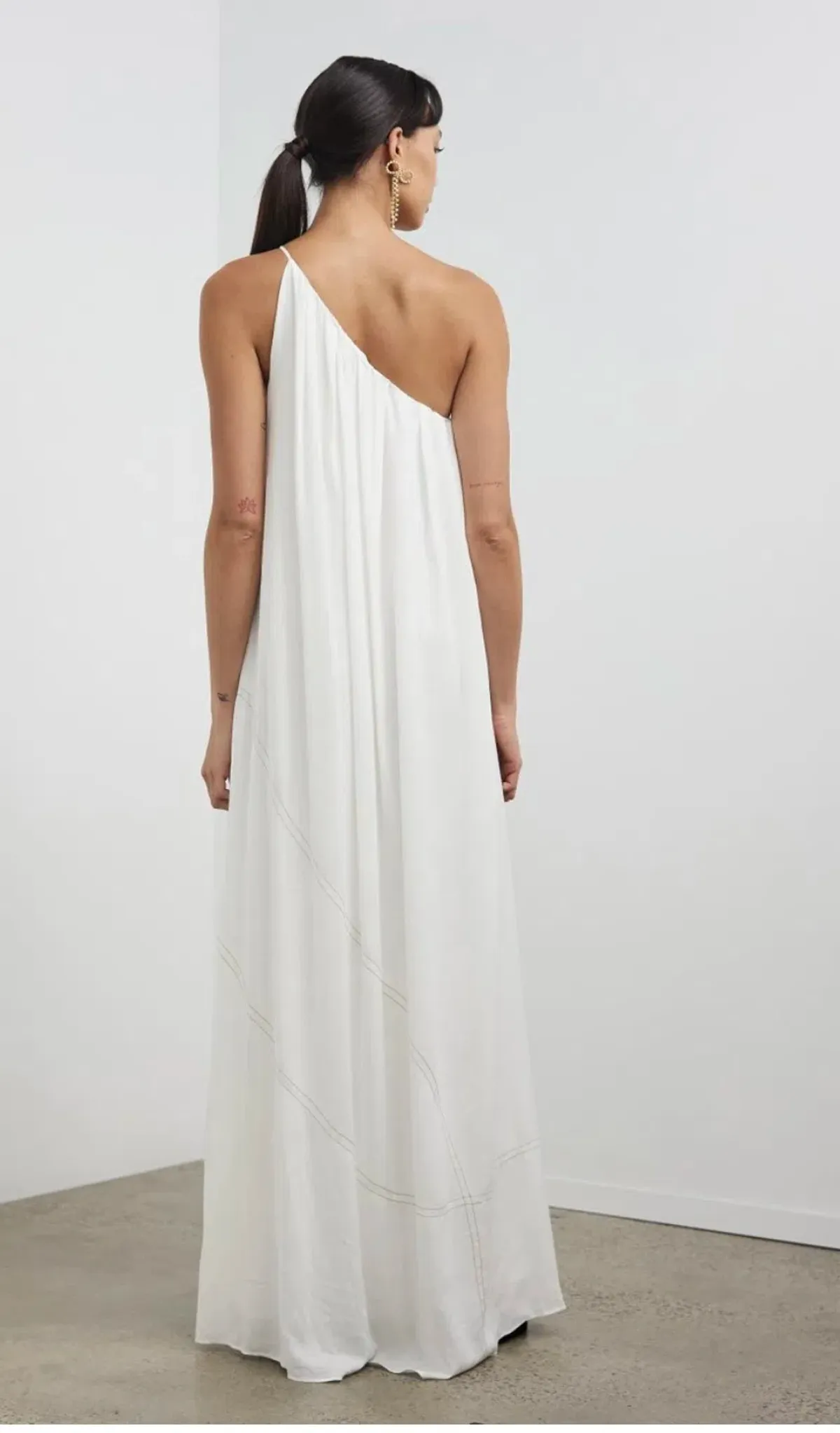 Camilla and Marc One Shoulder Dress White Size 8 - Image 3