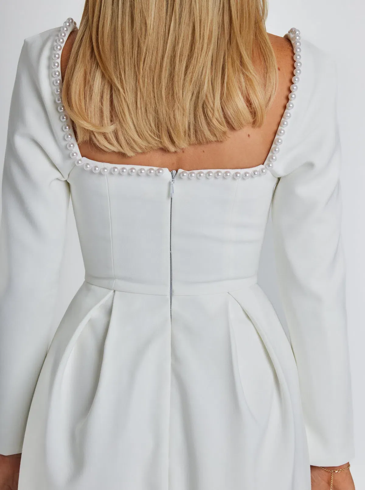 Odd Muse  The Ultimate Muse Pearl Dress White Size 10 - Image 3