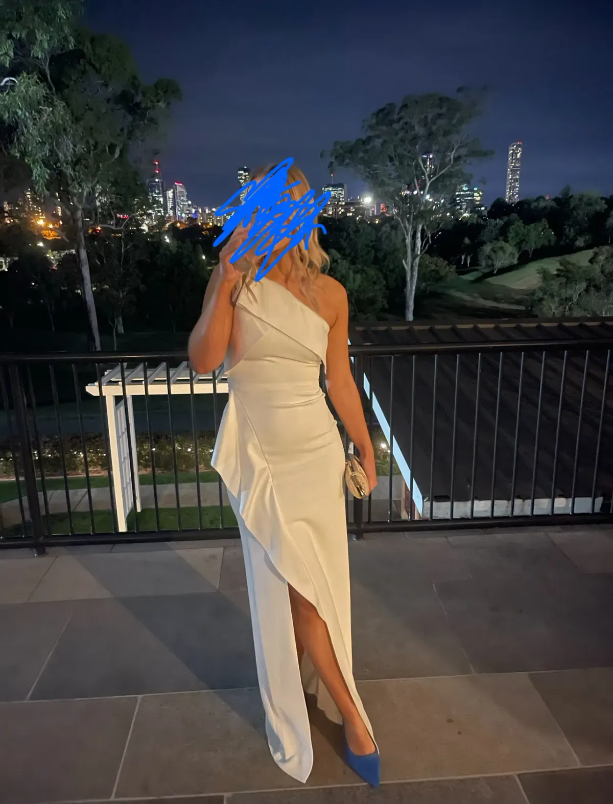 Halston Heritage Leda Gown White Size 6 - Image 2