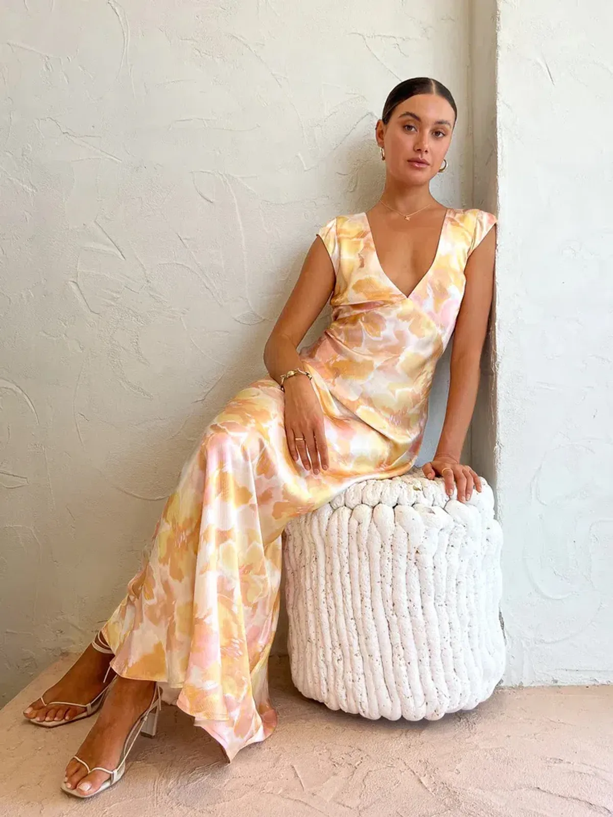 Bec & Bridge Indi V Maxi Dress Floral Haze Size 10 - Image 3