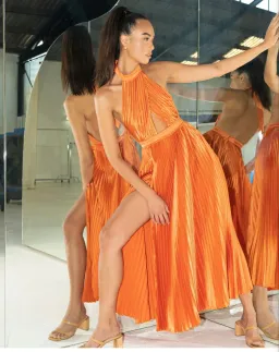 L'Idee Renaissance Split Gown in Tangelo Size XS / AU 6 for rent on The Volte - image 4