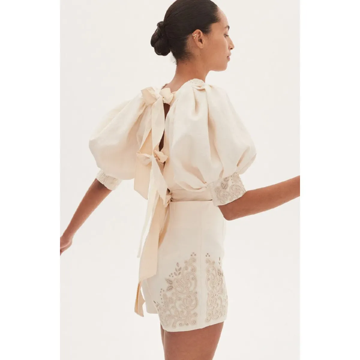 Alemais Violeta Shorts Cream Size AU 8 - Image 2