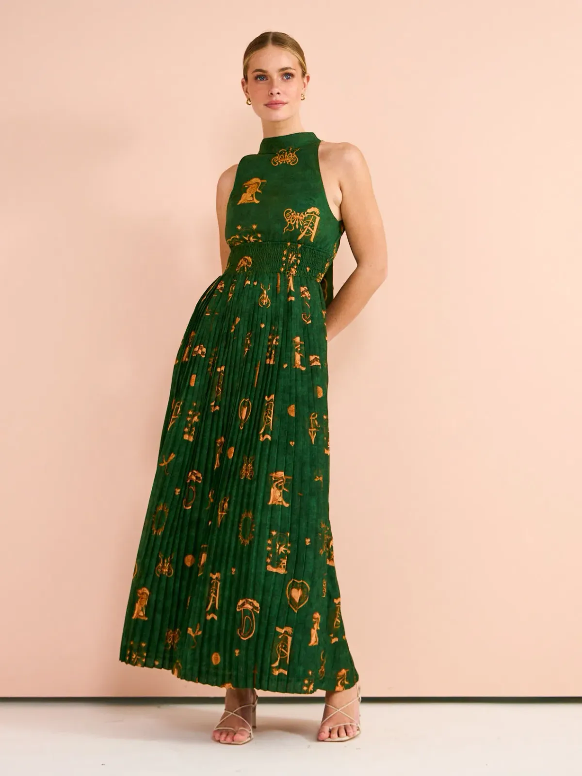 Kate Ford Manisa Pleated Gown In Green Print Size 12 - Image 1