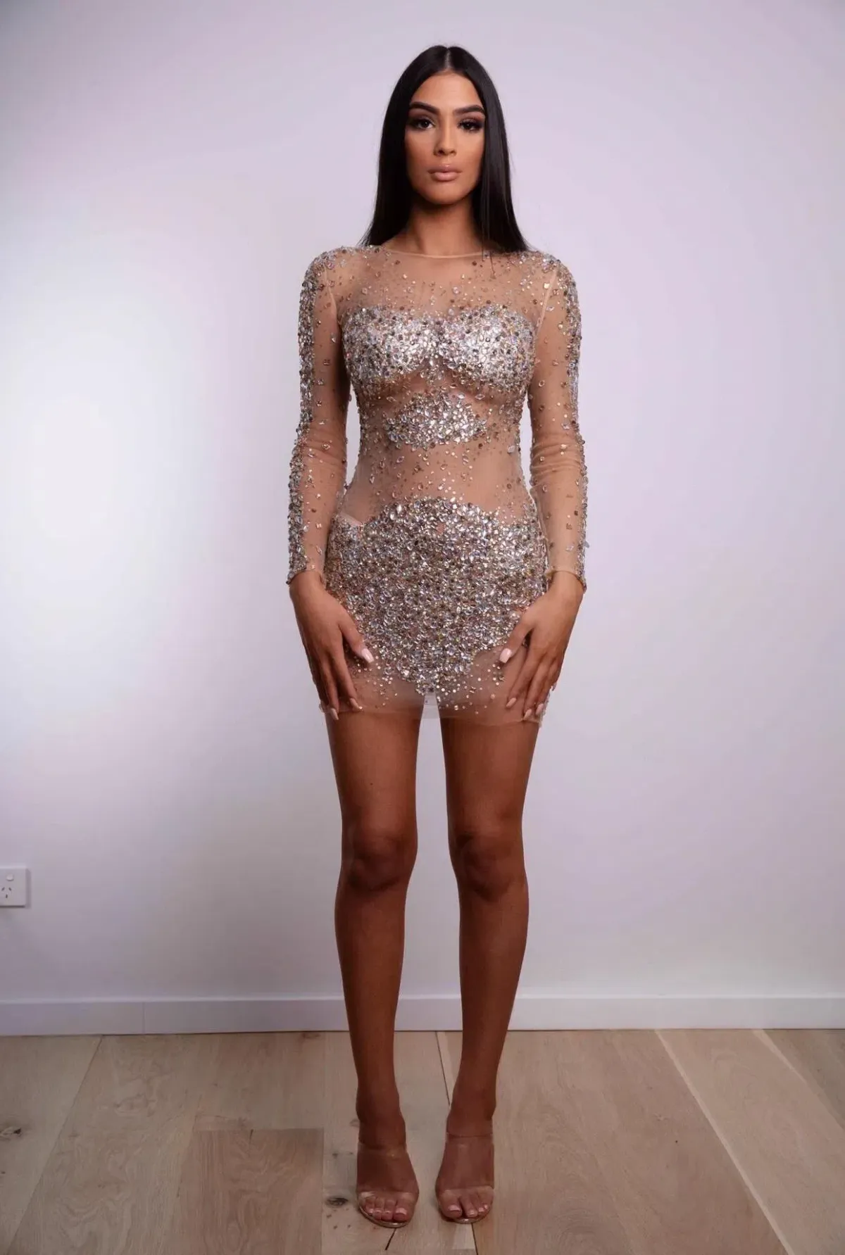 Jovani Long Sleeve Embellished Dress Sequin Size 6 - Image 1