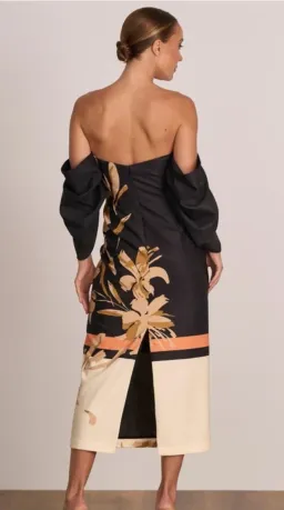 Pasduchas  Flicker Party Midi Dress Floral Size 12 for rent on The Volte - image 3