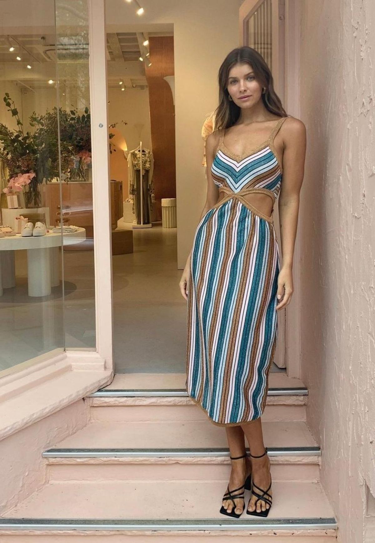 SUBO STYLE DRESS - Image 1