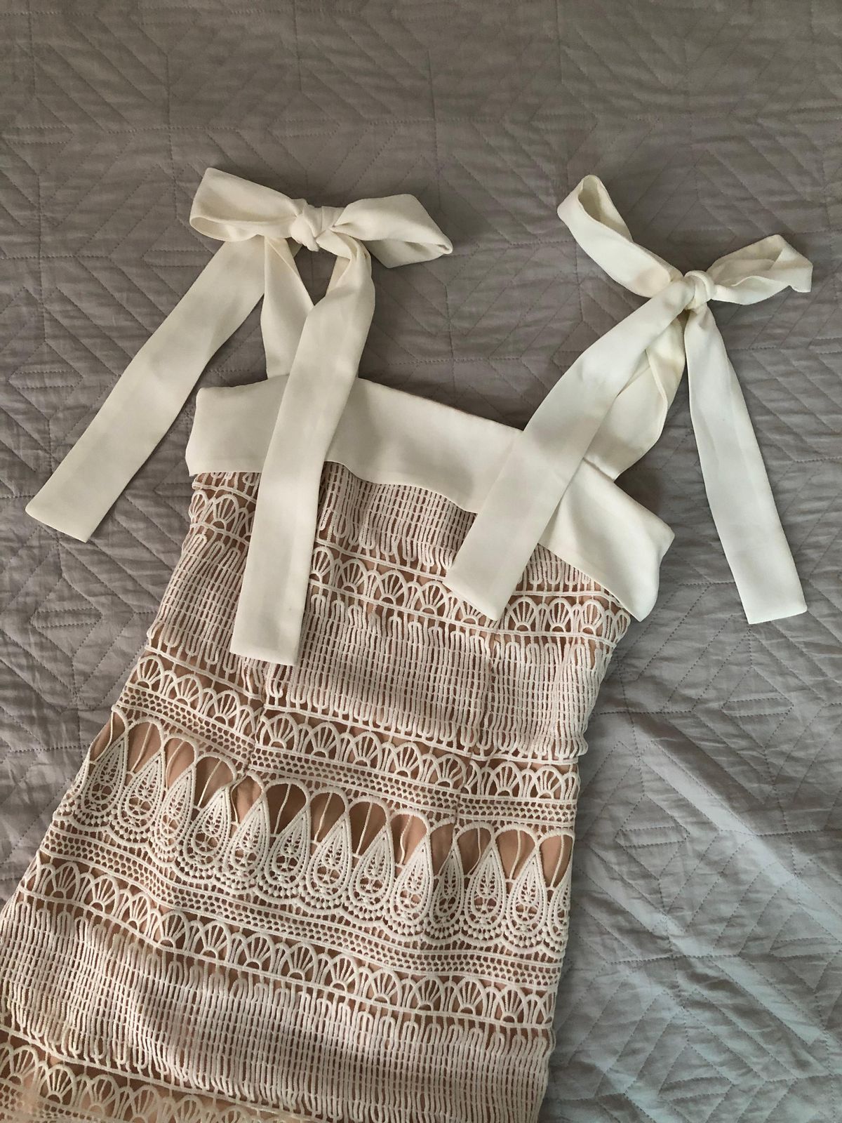 Keepsake The Label Walk On By Dress Cream Size 8 - Image 4