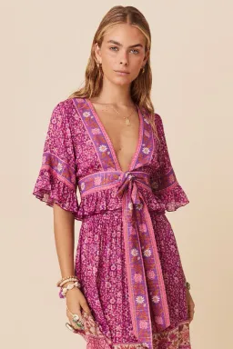 Spell And The Gypsy Sienna Cropped Blouse And Skirt  Set Fuchsia Size M/Au 10 for rent on The Volte - image 4