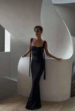 Effie Kats Helena Gown Black Size 8  for rent on The Volte - image 3