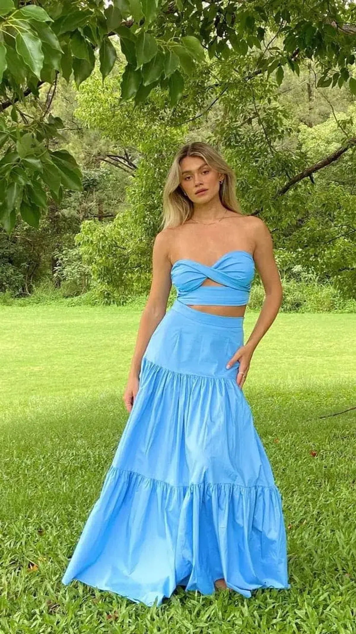 Runway the Label Ayla Set in Periwinkle Blue Size 8 - Image 2
