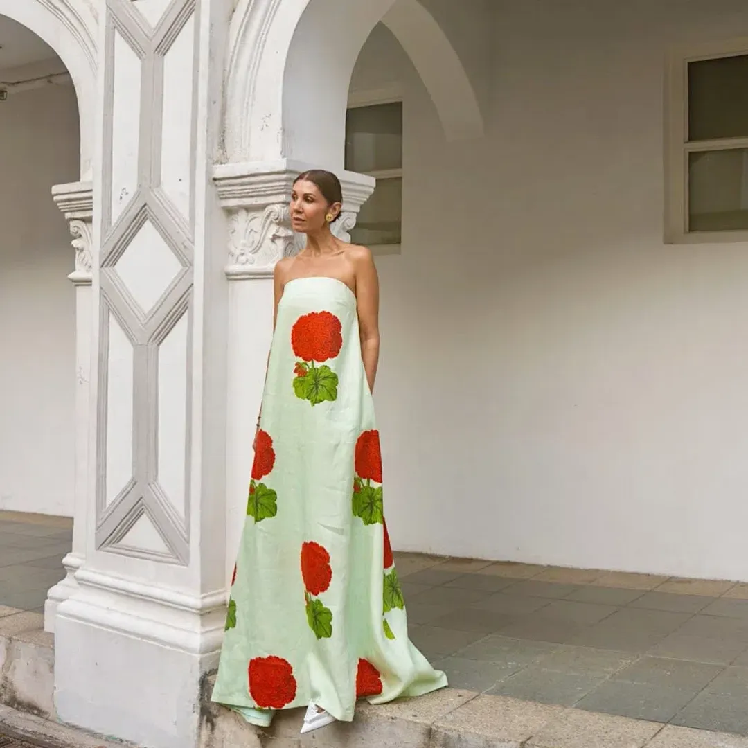 Oroton Posie Gown Geranium Floral Print Size AU 6  for rent on The Volte - main image