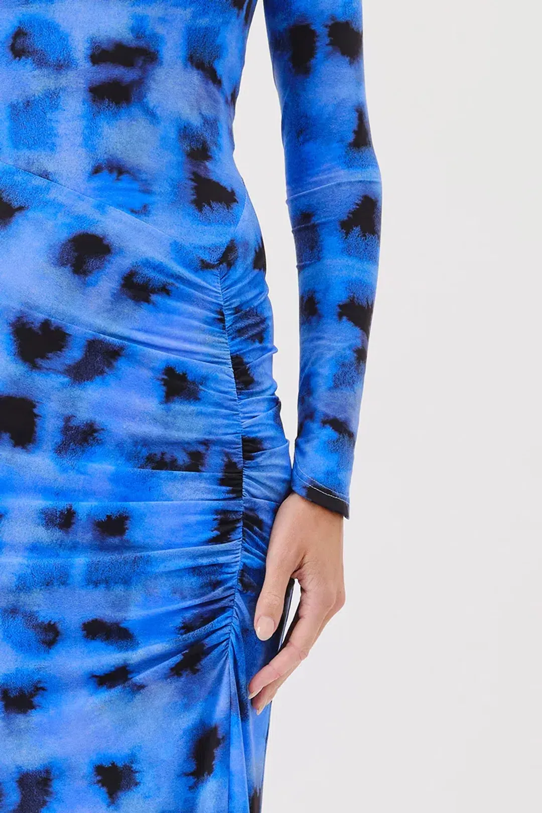 Suboo Shibori Long Sleeve Rouched Maxi Print Size AU 10 for rent on The Volte - main image