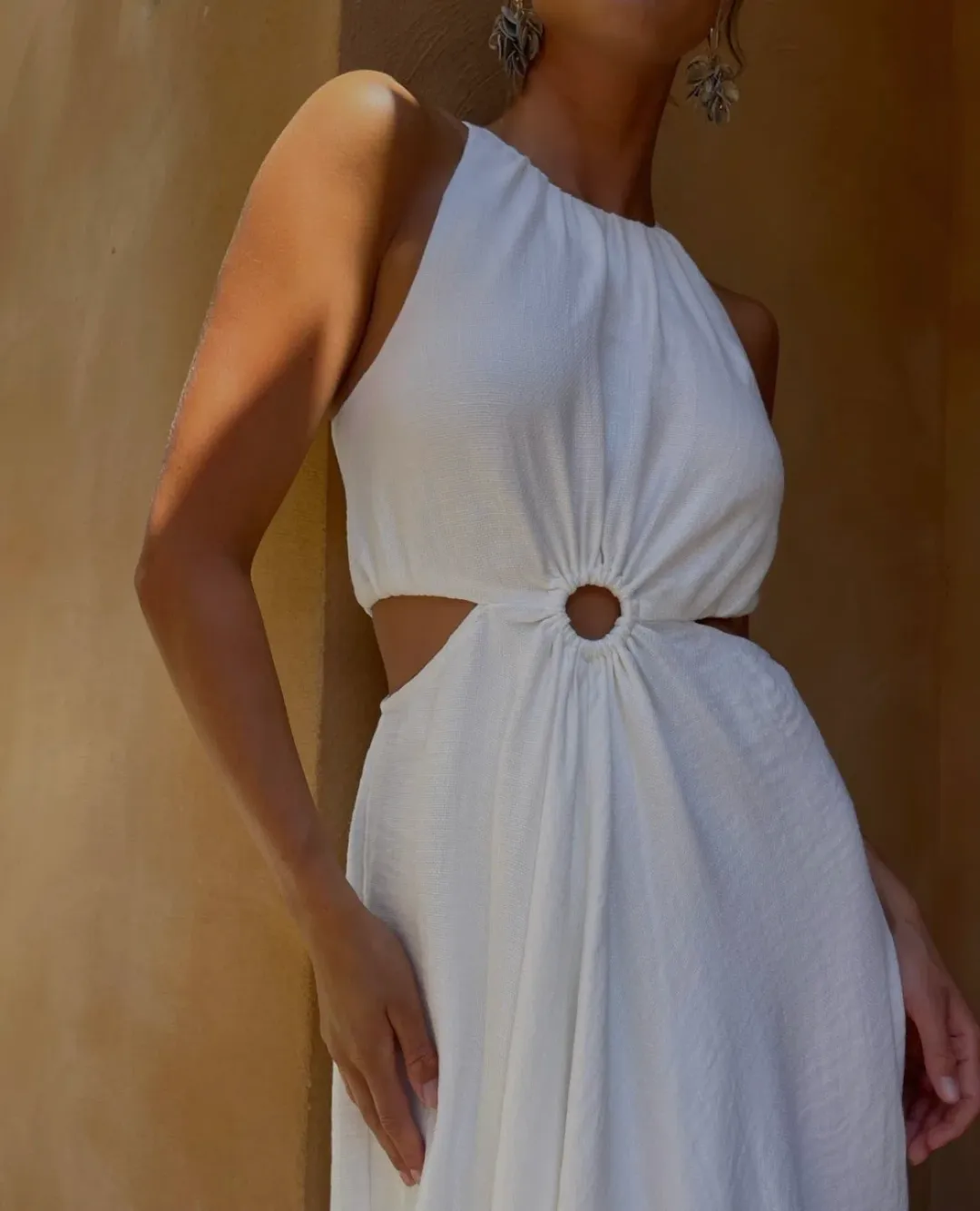 Sheike Gallery Dress White Size AU 16 for rent on The Volte - main image