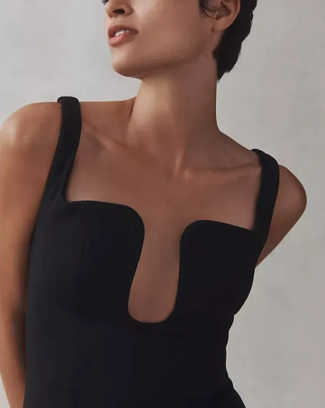 MISHA Franka Wave Neckline Maxi Black Size 8/S for rent on The Volte - main image