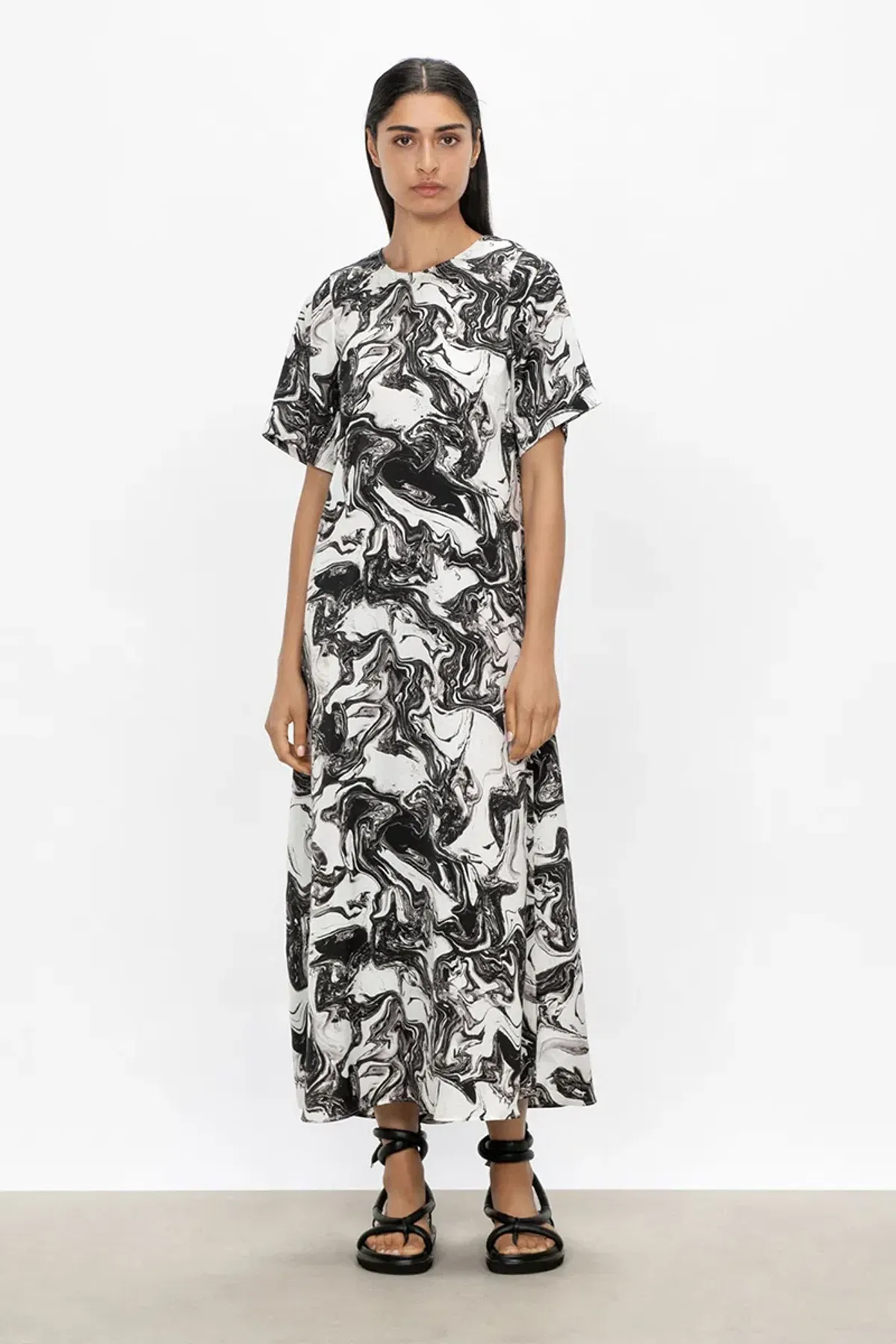 Veronika Maine Marble Midi Dress Print Size 16 for rent on The Volte - main image