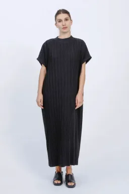 Alpha60 Pleated Dress Black Size 16 for rent on The Volte - image 1