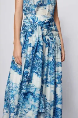 HUGO BOSS Vivilera Chinese Garden Midi Skirt blue and white pattern size 6 for rent on The Volte - image 4