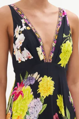Camilla Peace Be With You Plunge Neck Maxi Dress Black Floral Size 10 for rent on The Volte - image 5