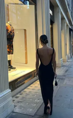 Effie Kats Verona Gown Black Size 8 for rent on The Volte - image 4